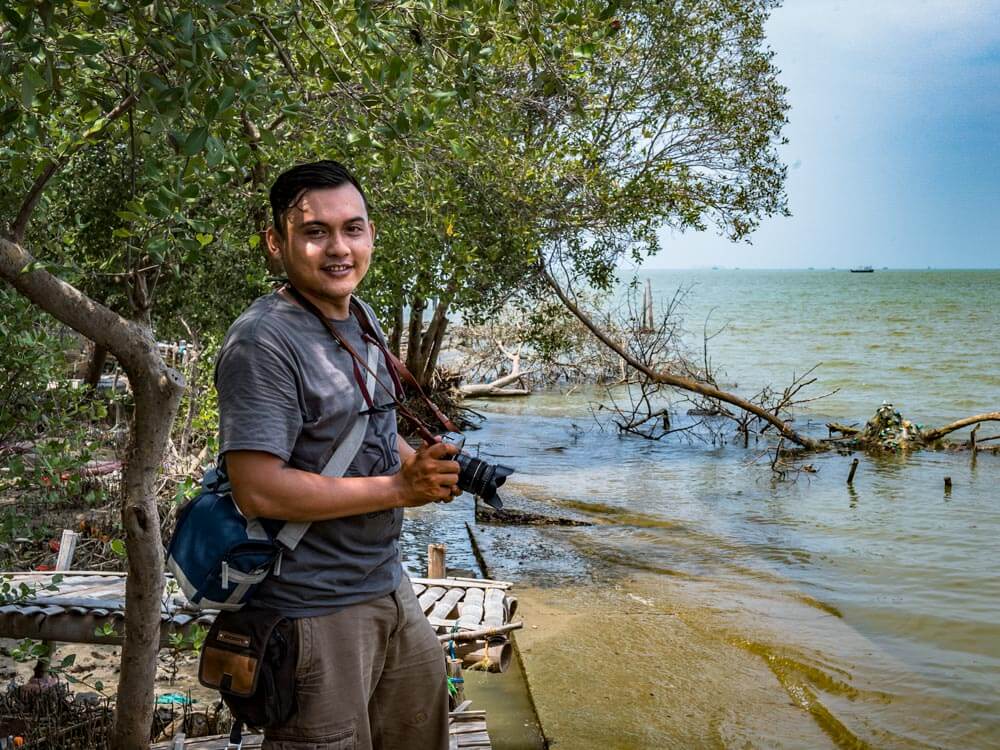 Aji Styawan ketika memotret di Kec. Sayung, Demak